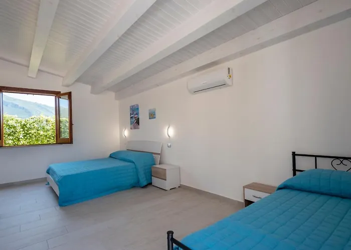 فيلة Scialari كاستيلاّماري ديل غو